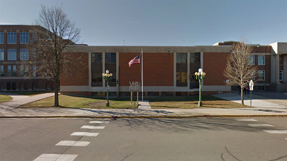 minnesota-bathroom-lawsuit-graphic